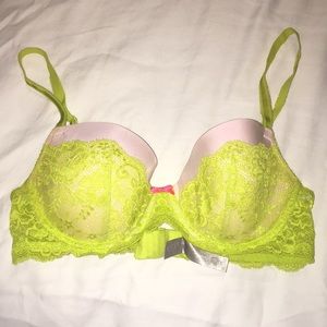 Victoria’s Secret Dream Angels Bra